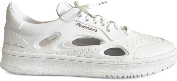 Foamers sneakers white