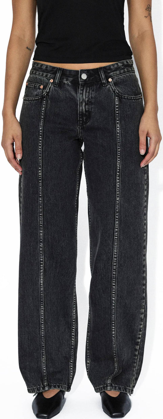  Dr Denim W Nika Worker Aged Black Dr. Denim Donna