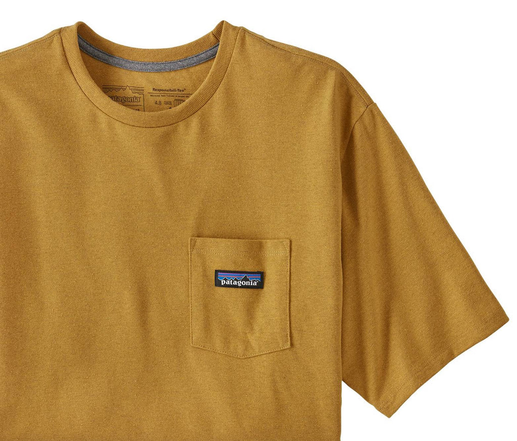  Patagonia T-shirt M's P-6 Label Pocket Responsibili Tee Hawk Gold Giallo Uomo - 3