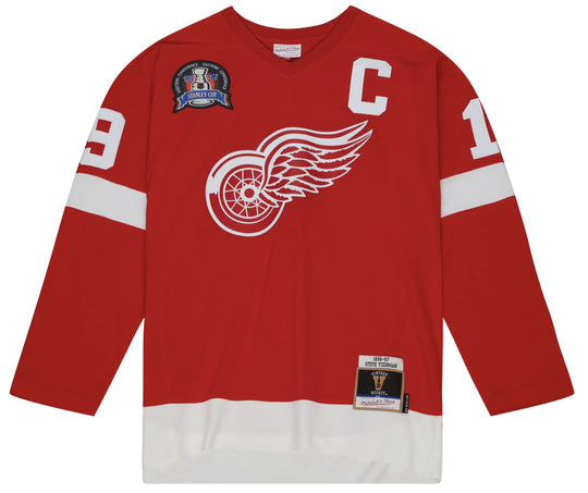  Mitchell & Ness T-shirt Nhl Ls Blue Line Steve Yzerman Detroit Red Wings Dark 1996 Jersey Mitchell E Ness Uomo Rosso